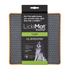 LM9022OR-DR LickiMat Soother Tuff Oranje